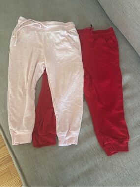 TWO Vineyard Vines Little Girl Jogger Pants in Light Heathered Pink and Red 3T